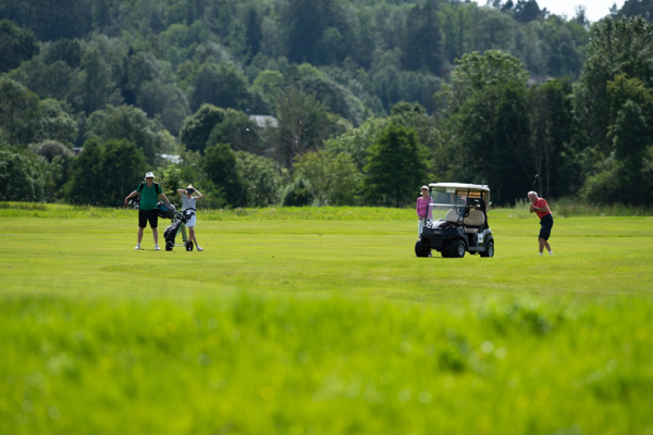 Spela så mycket golf du vill: nu till halva priset!